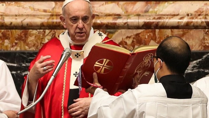 Să învățăm arta de a-L aștepta pe Domnul: Papa Francisc, la Sf. Liturghie pentru prelații decedați